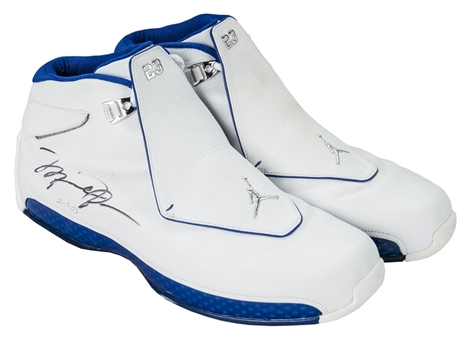 2003 Michael Jordan Game Used and Signed Jordan XVIII Sneakers (Shoes) From 2/1/03 - 45 Point Night (PSA and Augmon LOA)